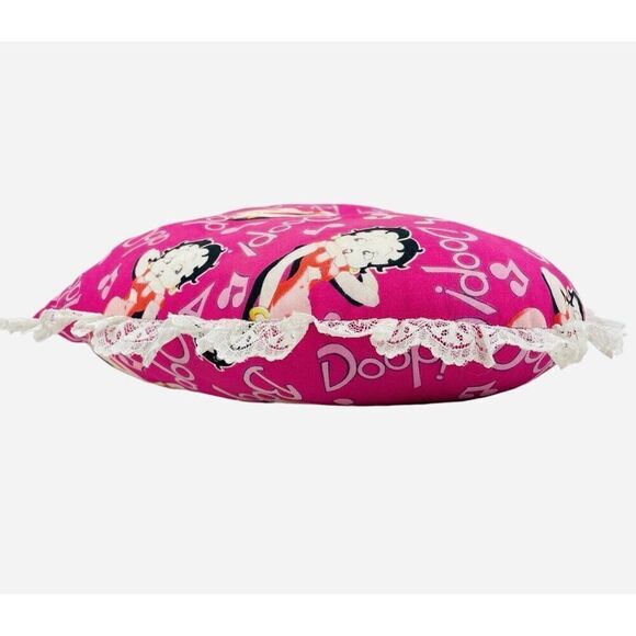 Vintage 1980s Betty Boop 15" Heart Pillow Pink Lace Handmade Doop Music Notes - Picture 4 of 14